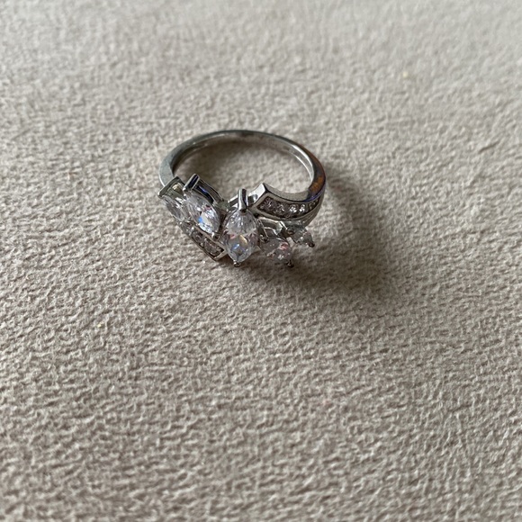 Gently Worn Sterling Silver Engagement Ring - Picture 2 of 2